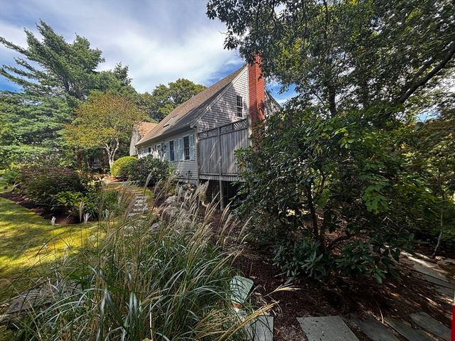 138 Quivet Dr., Dennis, MA 02641