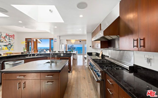 23018 Pacific Coast Highway, Malibu, CA 90265