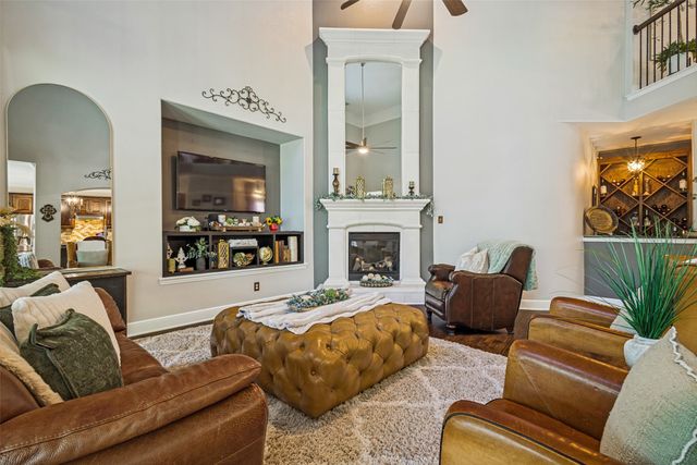 8704 Wyatt Circle, Argyle, TX 76226