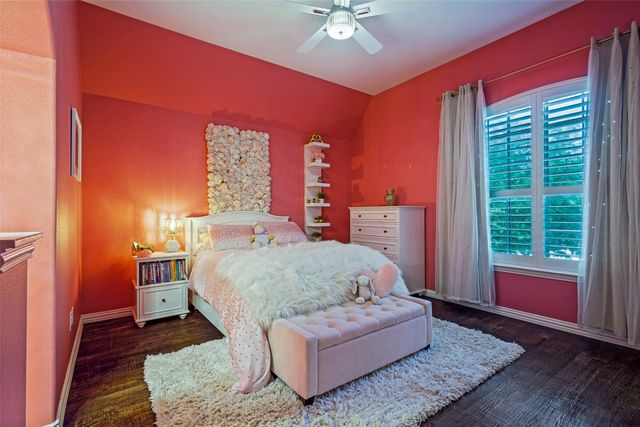8704 Wyatt Circle, Argyle, TX 76226