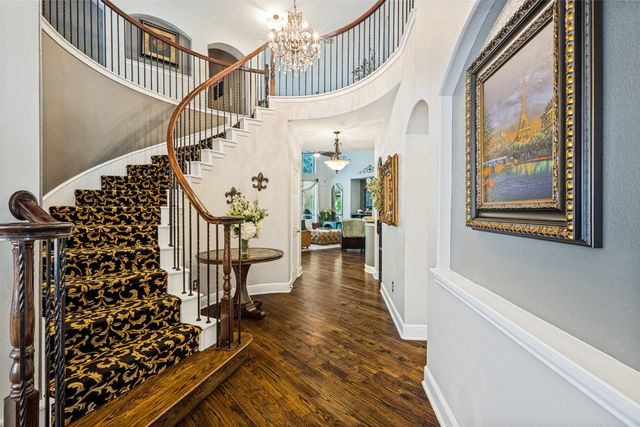 8704 Wyatt Circle, Argyle, TX 76226