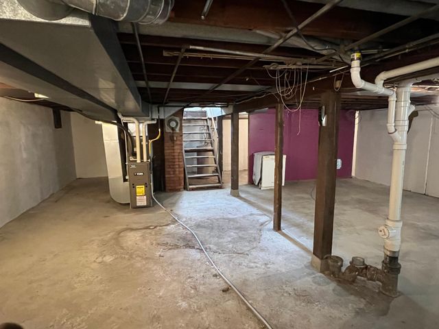 225 E 3rd Street, Albert Lea, MN 56007