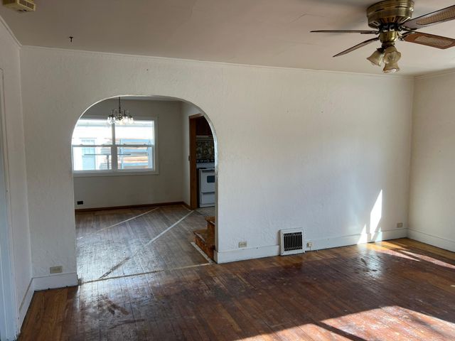 225 E 3rd Street, Albert Lea, MN 56007