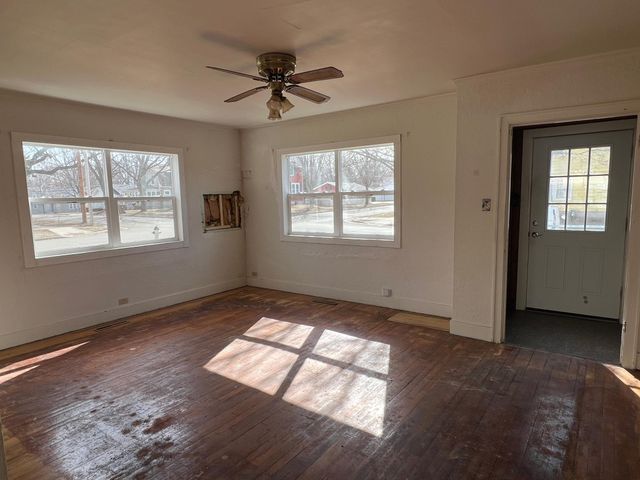 225 E 3rd Street, Albert Lea, MN 56007