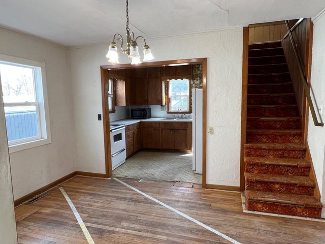 225 E 3rd Street, Albert Lea, MN 56007