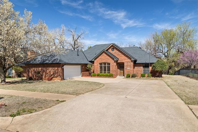 739 Kingsgate Road, Yukon, OK 73099