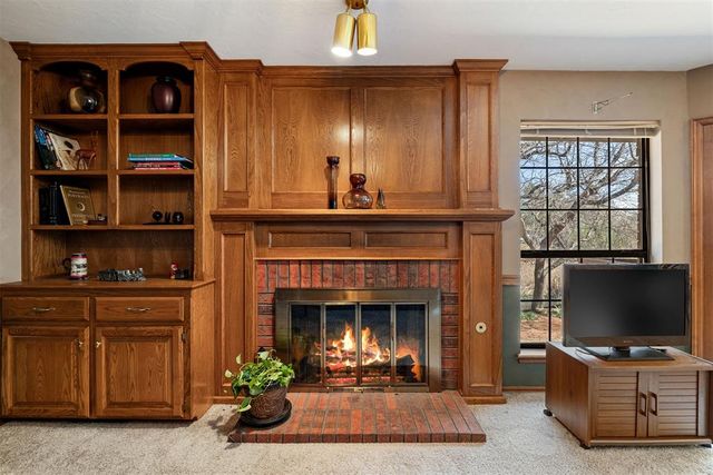 739 Kingsgate Road, Yukon, OK 73099