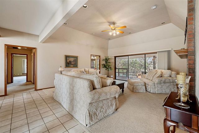 739 Kingsgate Road, Yukon, OK 73099