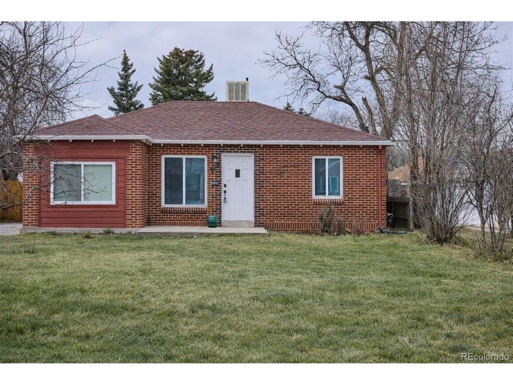 1621 Olive St, Denver, CO 80220