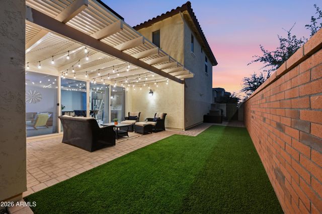 2554 S QUAINTANCE Street, Gilbert, AZ 85295