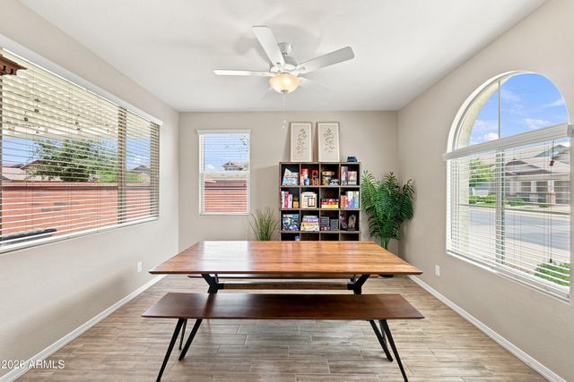 2554 S QUAINTANCE Street, Gilbert, AZ 85295