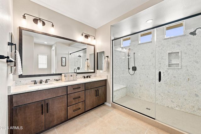 2554 S QUAINTANCE Street, Gilbert, AZ 85295
