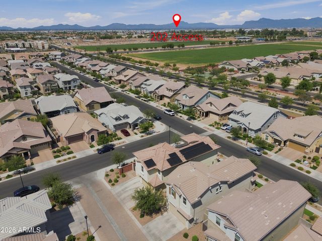 2554 S QUAINTANCE Street, Gilbert, AZ 85295
