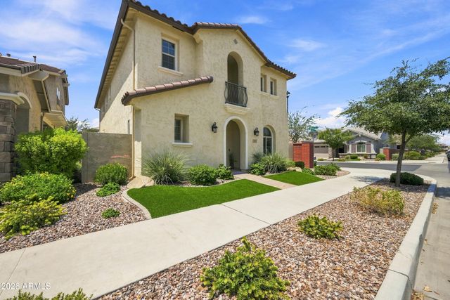 2554 S QUAINTANCE Street, Gilbert, AZ 85295