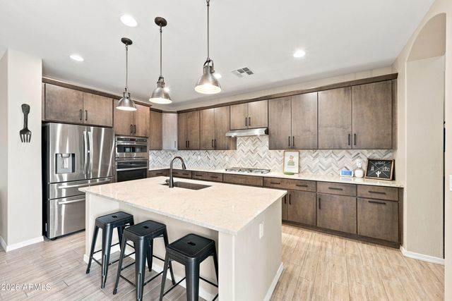 2554 S QUAINTANCE Street, Gilbert, AZ 85295