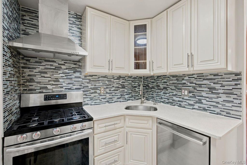 50-21 39th Place 2E, Sunnyside, NY 11104 — photo 5