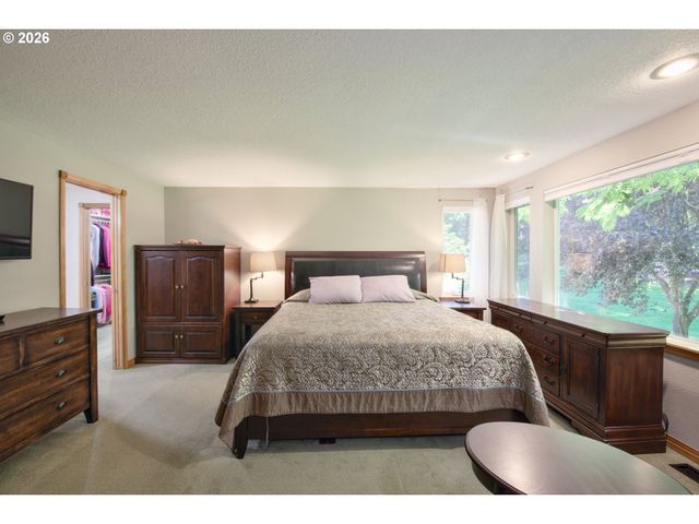 23755 Ne CASAVANT Dr, Hillsboro, OR 97123
