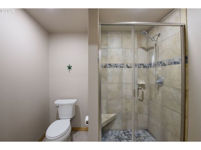 23755 Ne CASAVANT Dr, Hillsboro, OR 97123