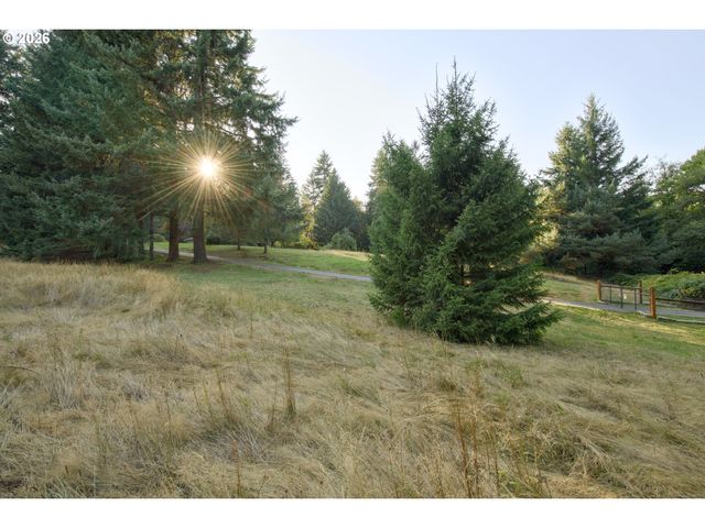 23755 Ne CASAVANT Dr, Hillsboro, OR 97123