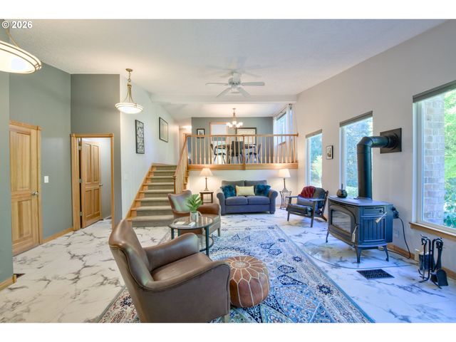 23755 Ne CASAVANT Dr, Hillsboro, OR 97123