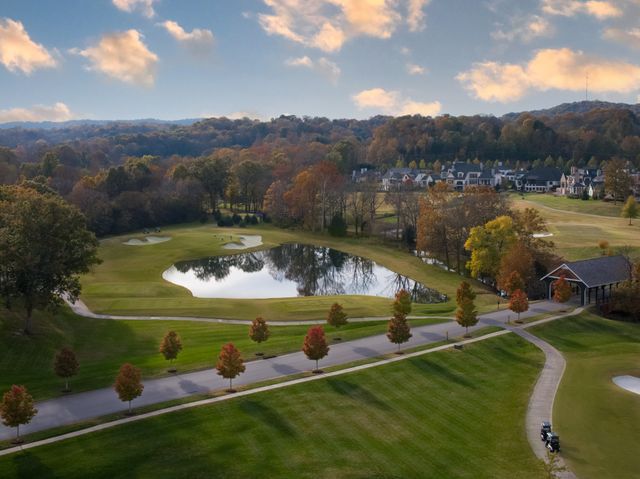 9326 Double Run Ct, College Grove, TN 37046