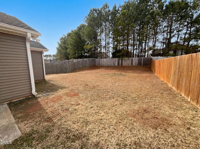 3020 Camden Creek Drive, Raleigh, NC 27610