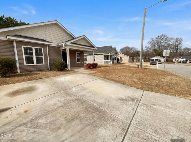 3020 Camden Creek Drive, Raleigh, NC 27610