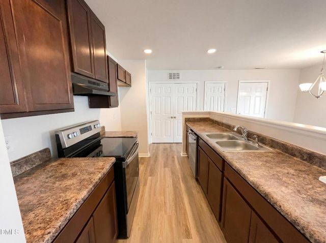 3020 Camden Creek Drive, Raleigh, NC 27610