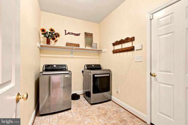 6 ARDEN LN, Stafford, VA 22556