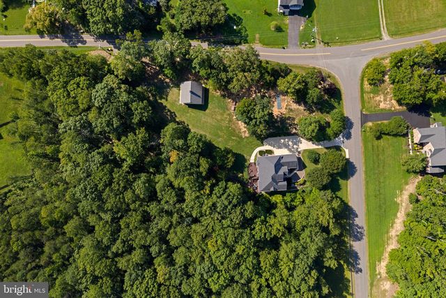 6 ARDEN LN, Stafford, VA 22556