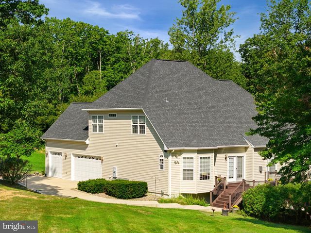 6 ARDEN LN, Stafford, VA 22556