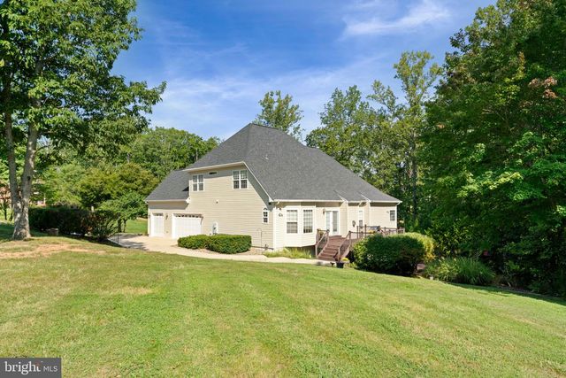 6 ARDEN LN, Stafford, VA 22556