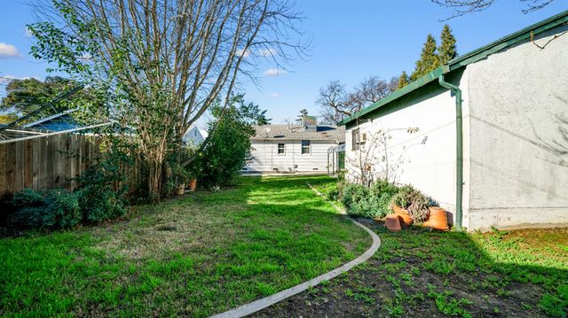 1512 Bristol Ave, Stockton, CA 95204