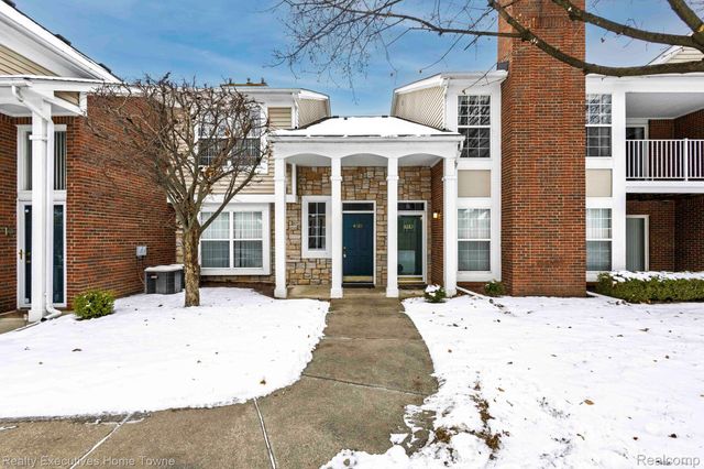 4289 BERKSHIRE, Sterling Heights, MI 48314