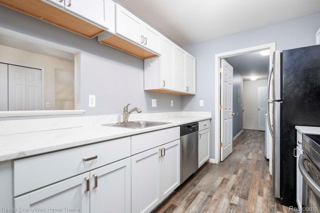 4289 BERKSHIRE, Sterling Heights, MI 48314