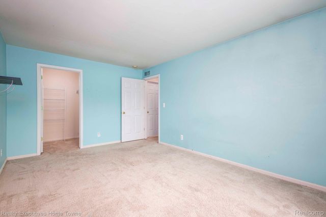 4289 BERKSHIRE, Sterling Heights, MI 48314