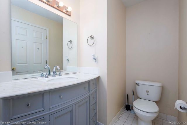 4289 BERKSHIRE, Sterling Heights, MI 48314