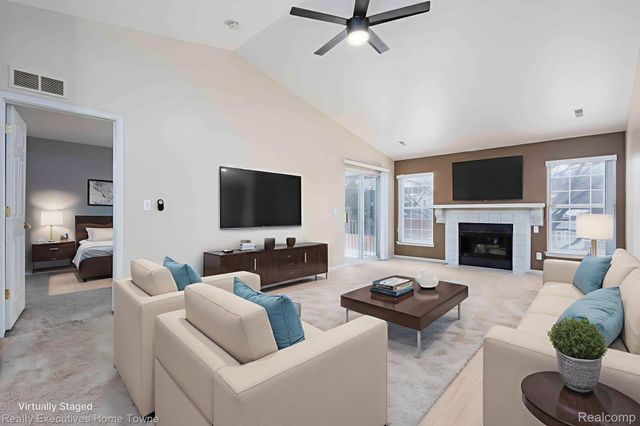 4289 BERKSHIRE, Sterling Heights, MI 48314