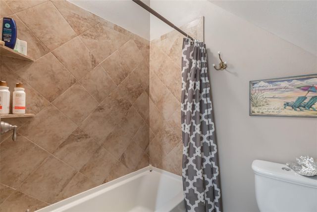 20801 Plaza Circle, Crosby, TX 77532