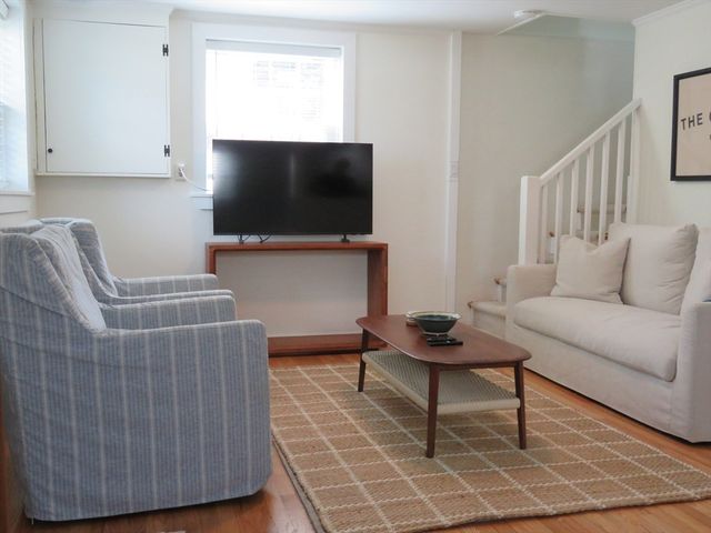 38 Cedar Ln, Kingston, MA 02364