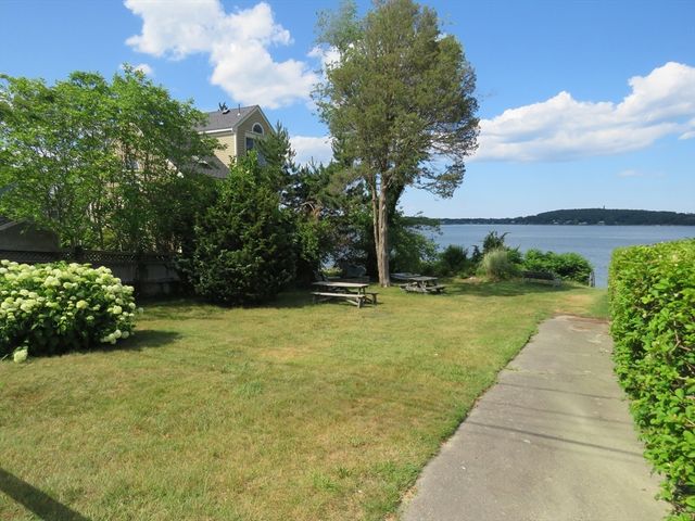 38 Cedar Ln, Kingston, MA 02364
