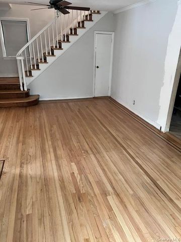 1038 Esplanade Avenue, Bronx, NY 10461