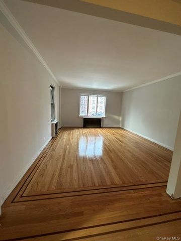 1038 Esplanade Avenue, Bronx, NY 10461