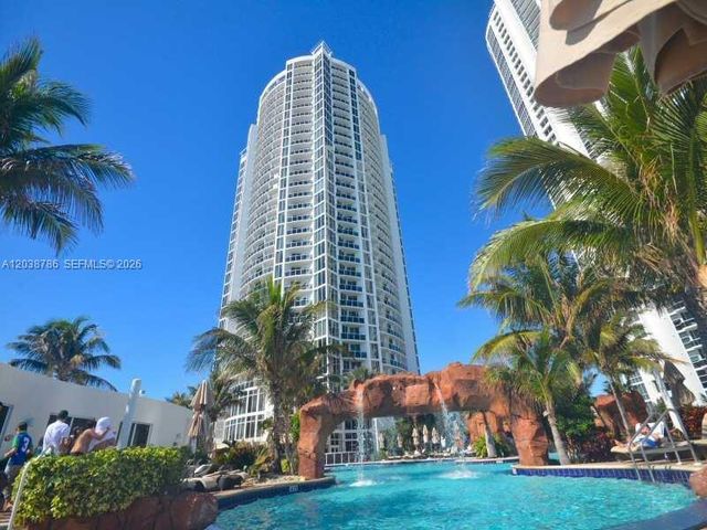 18001 Collins Avenue, Sunny Isles Beach, FL 33160