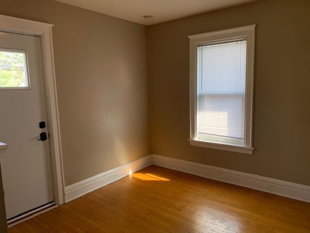 2123 E 4th Street, Duluth, MN 55812