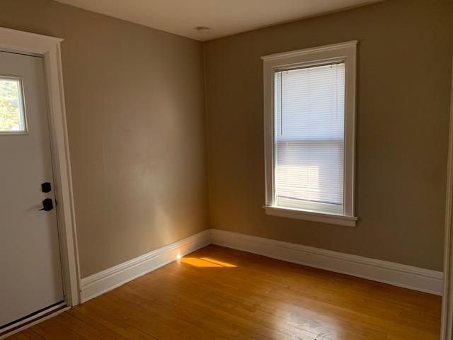 2123 E 4th Street, Duluth, MN 55812