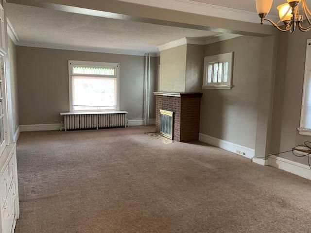 2123 E 4th Street, Duluth, MN 55812