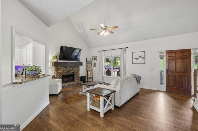 2055 Ivy Lane, Cumming, GA 30041