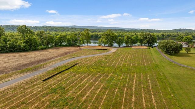 1032 Water Front Place, Kimball, TN 37347