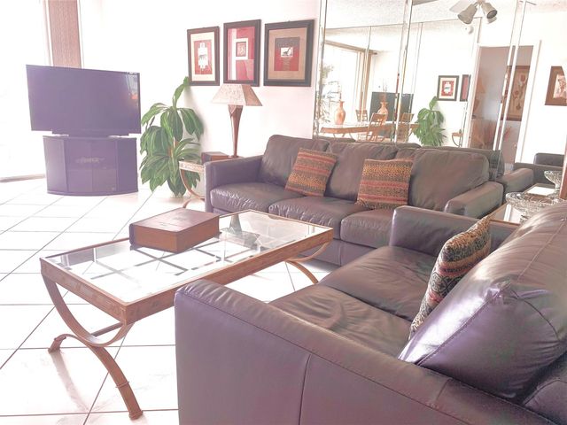 1421 S Ocean Boulevard 315, Pompano Beach, FL 33062